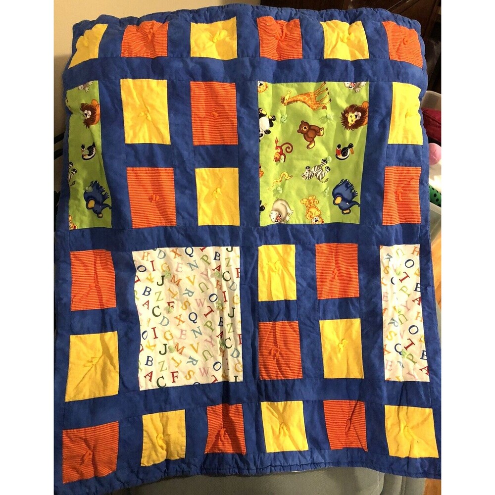 ABC & Animals Quilt Child Baby Blanket Nursery Wall Decor Handmade 38x32 GUC
